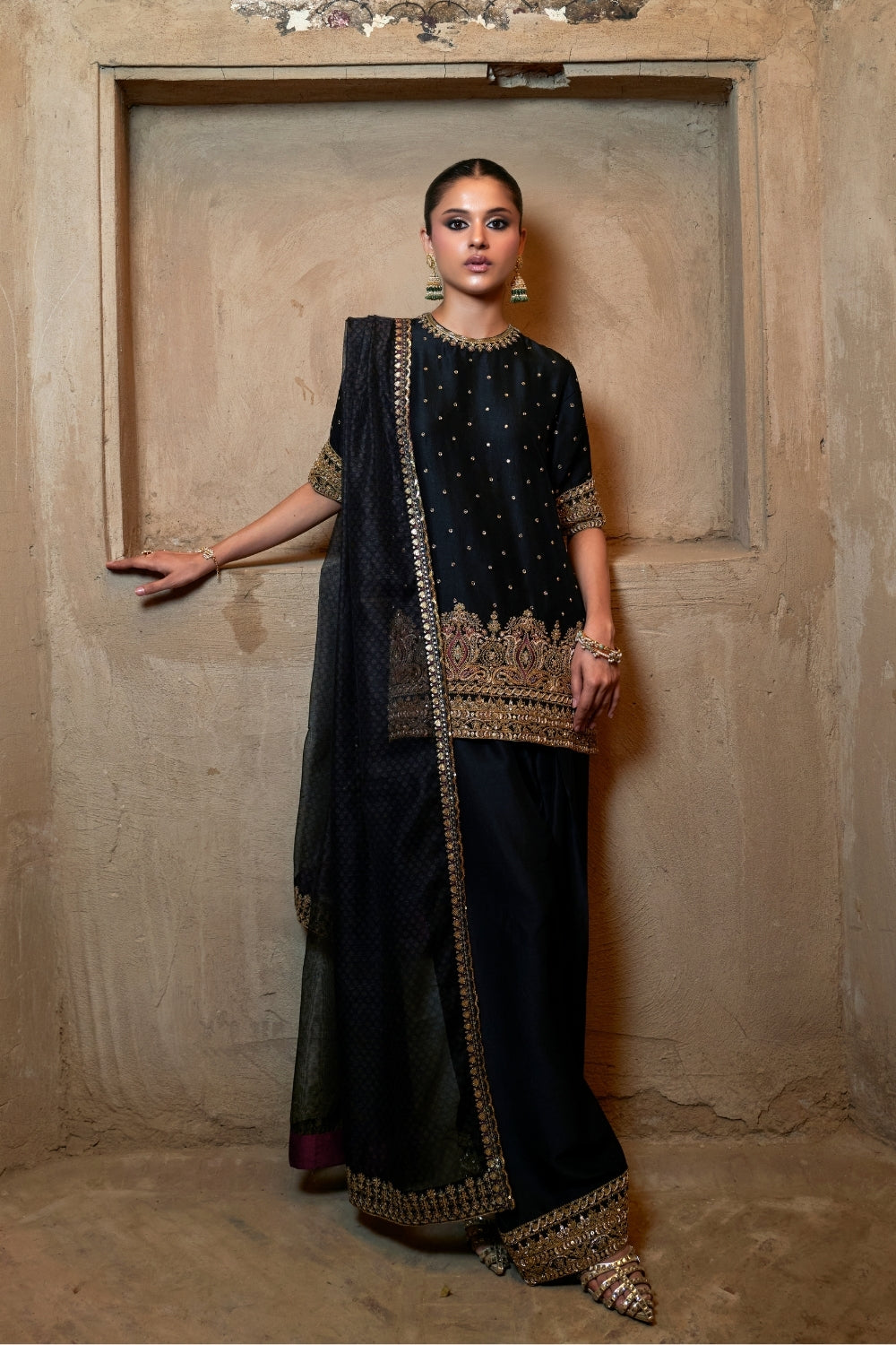 Design 09 - Black - Ranya Festive RTW '25