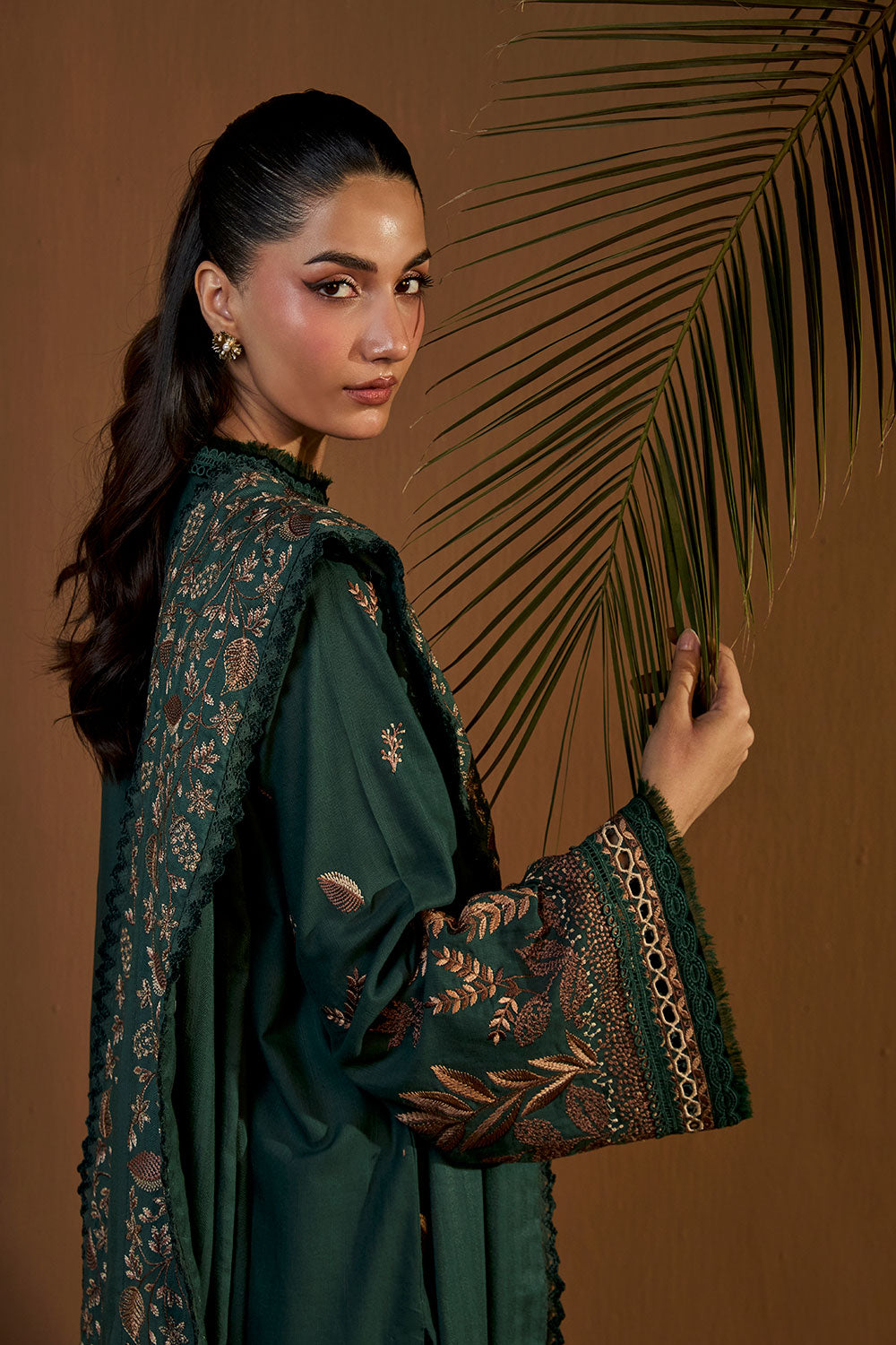 Design 4B Winter Shawl 2025 Unstitched