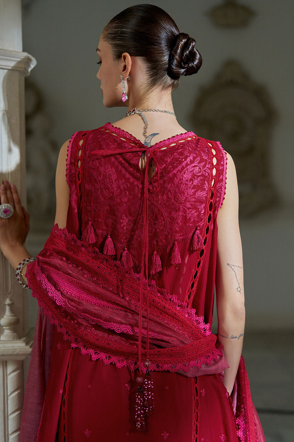 Design 9B Luxury Lawn Eid Edition 2026 Unstitched