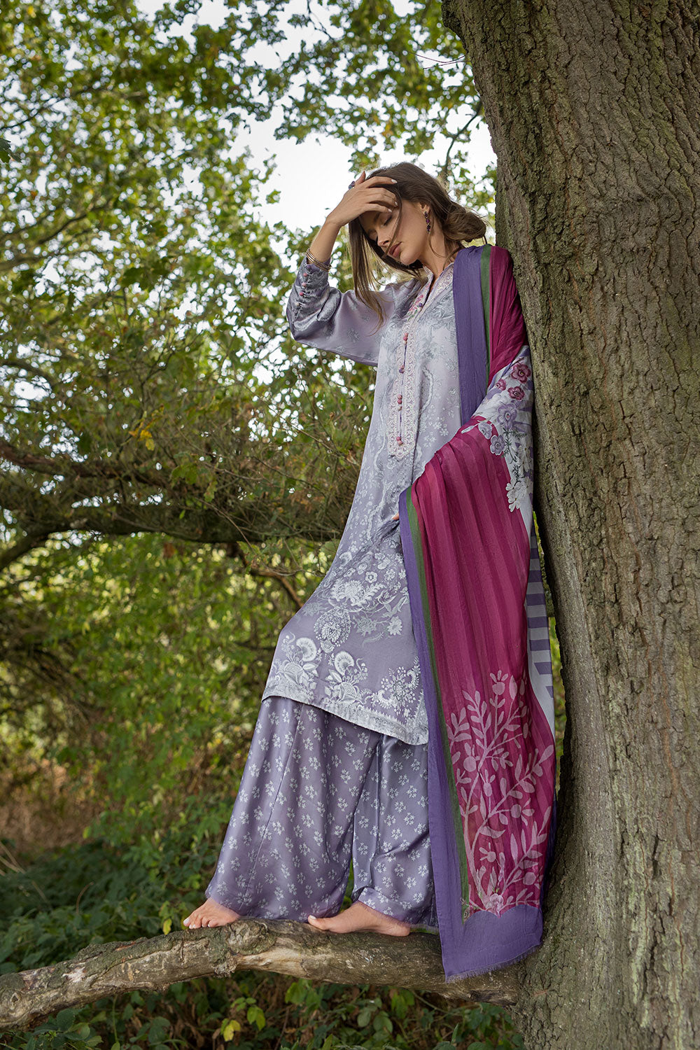 Design 01 Satin '25 Unstitched