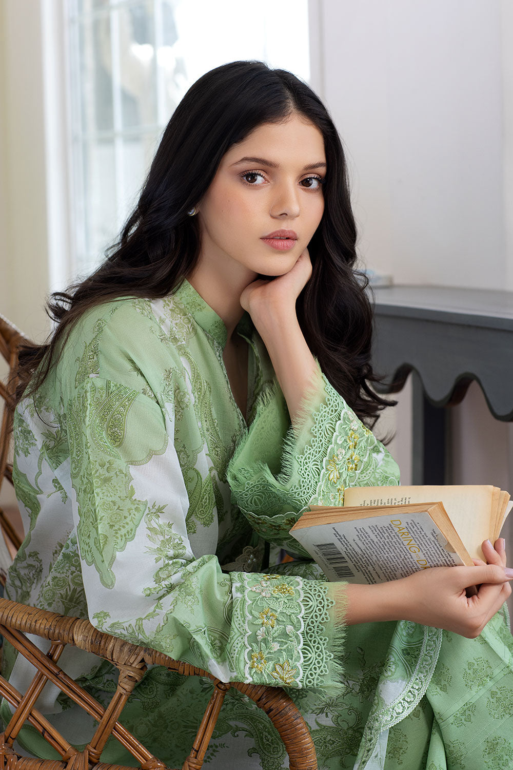 Design 3B SN Basics 2024 UNSTITCHED