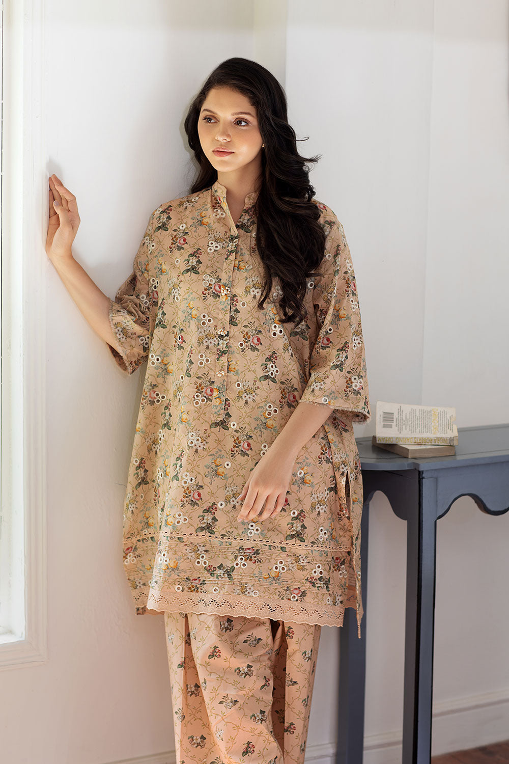 Design 1B SN Basics 2024 UNSTITCHED