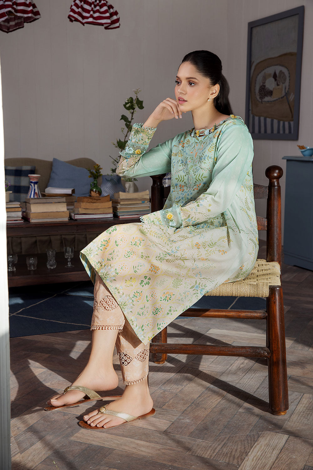 Design 2B SN Basics 2024 UNSTITCHED