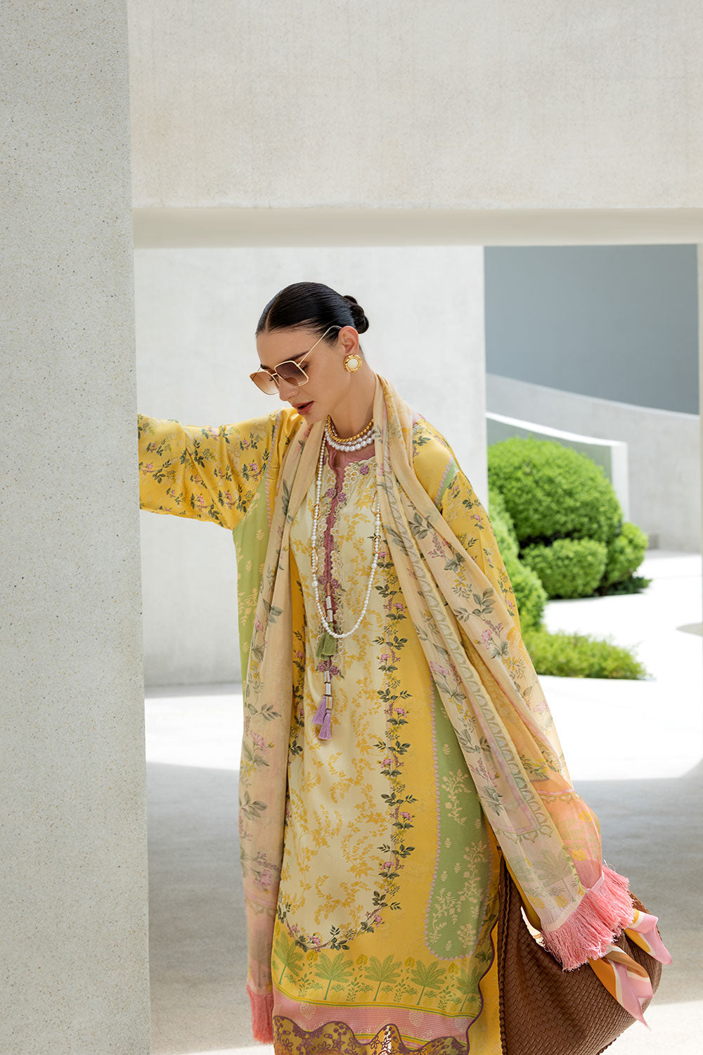 Design 04 Silk ‘26 Unstitched
