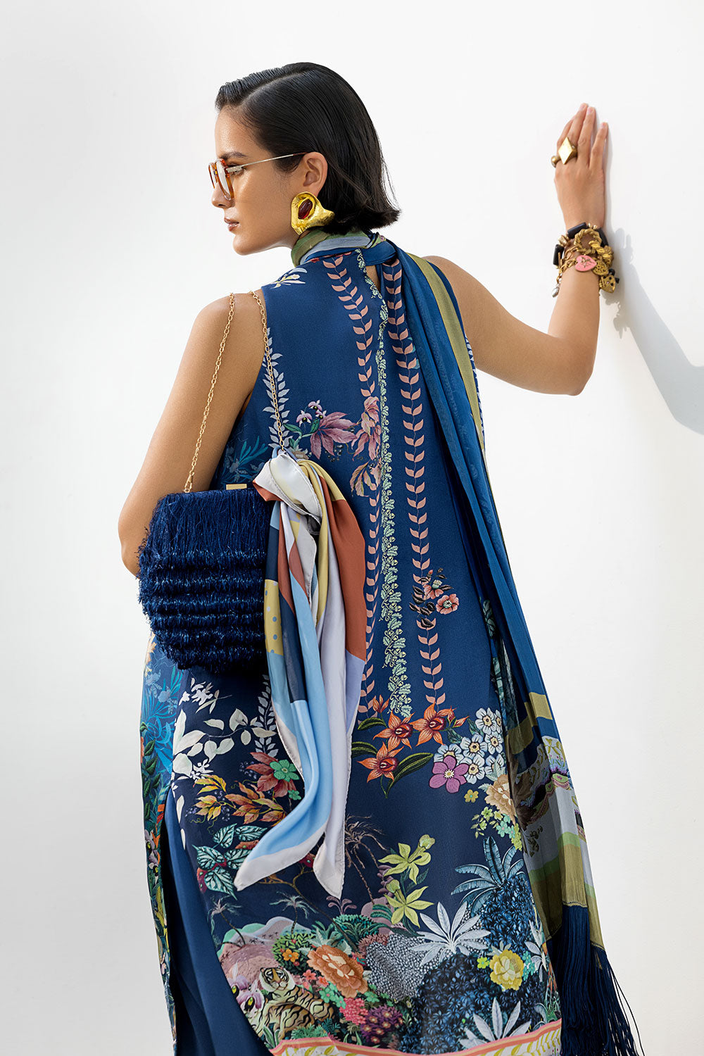 Design 09 Silk ‘26 Unstitched