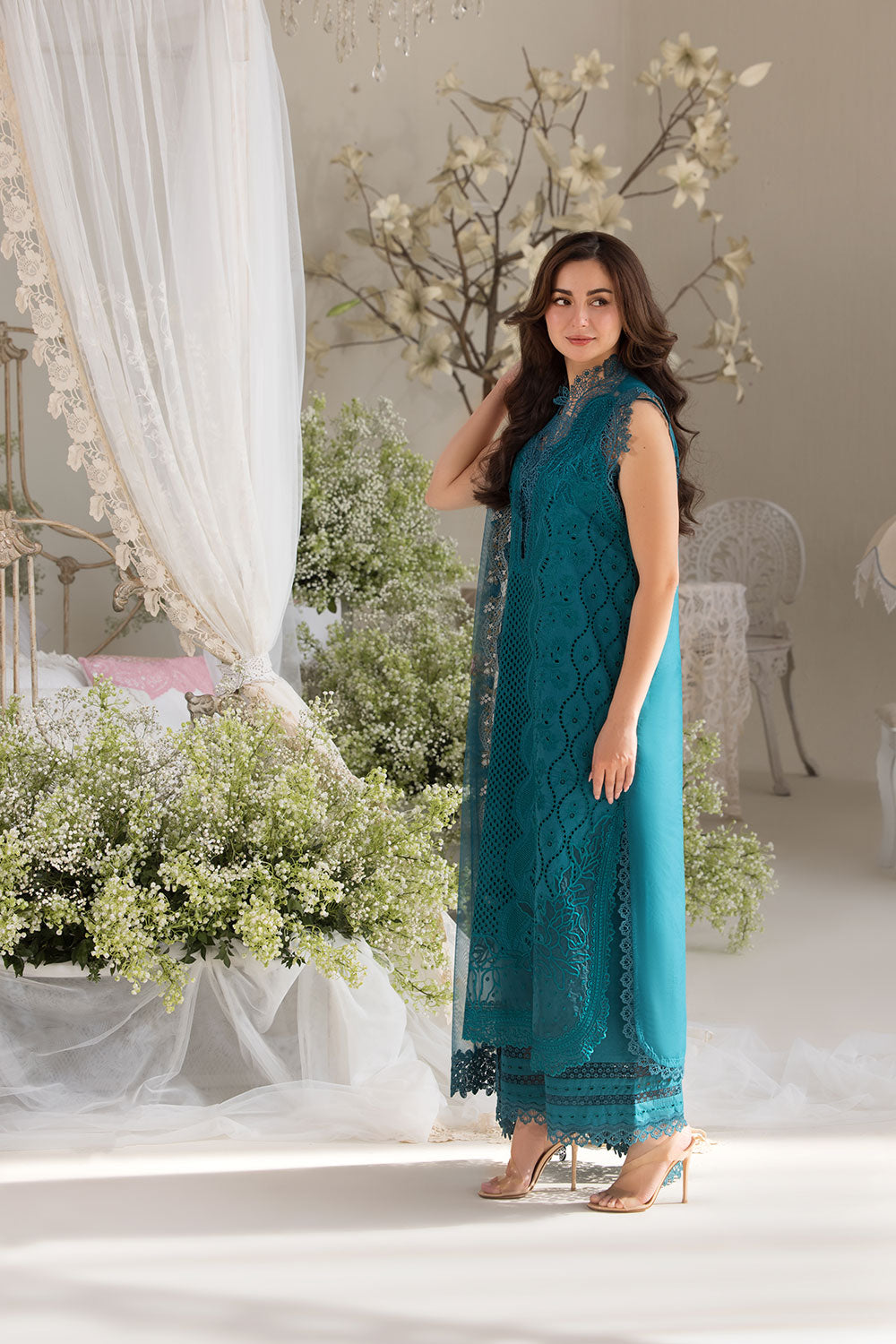 Design 2A Luxury Lawn 2025 Unstitched