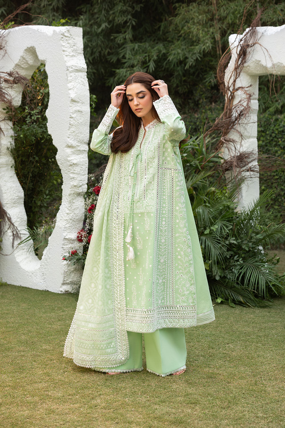 lawn dresses design 2025 Design 10B Luxury Lawn 2025 L25-10B Pakistani Designer Dresses