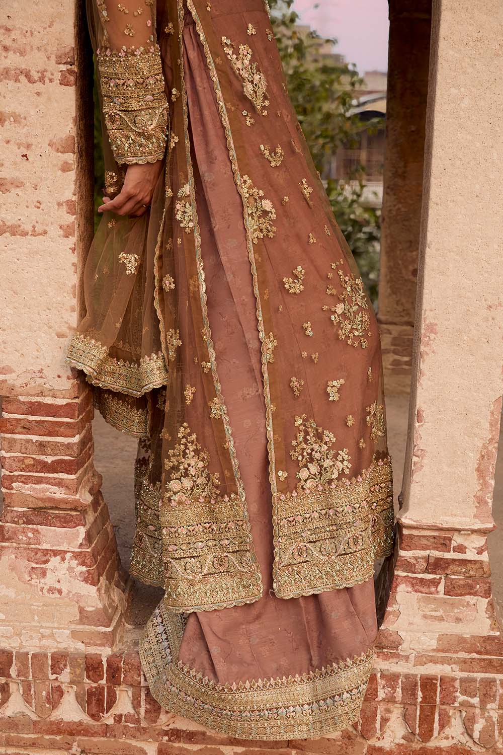 Design 05 - Fawn - Ranya Festive RTW '25