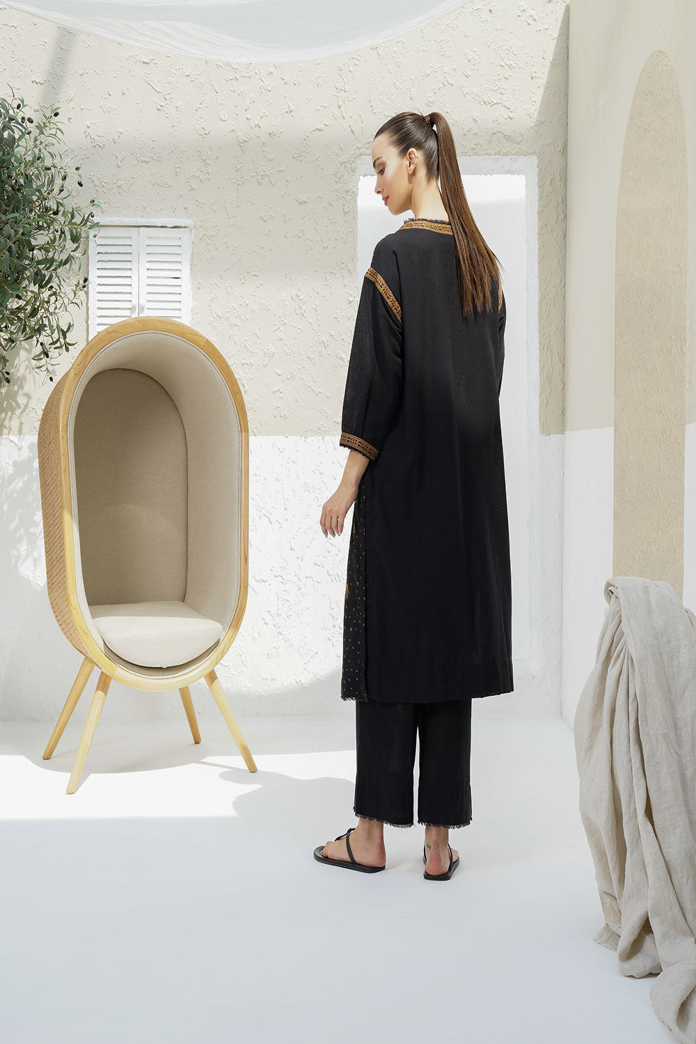 Design 11 - Winter Pret 25 Shirt & Trouser