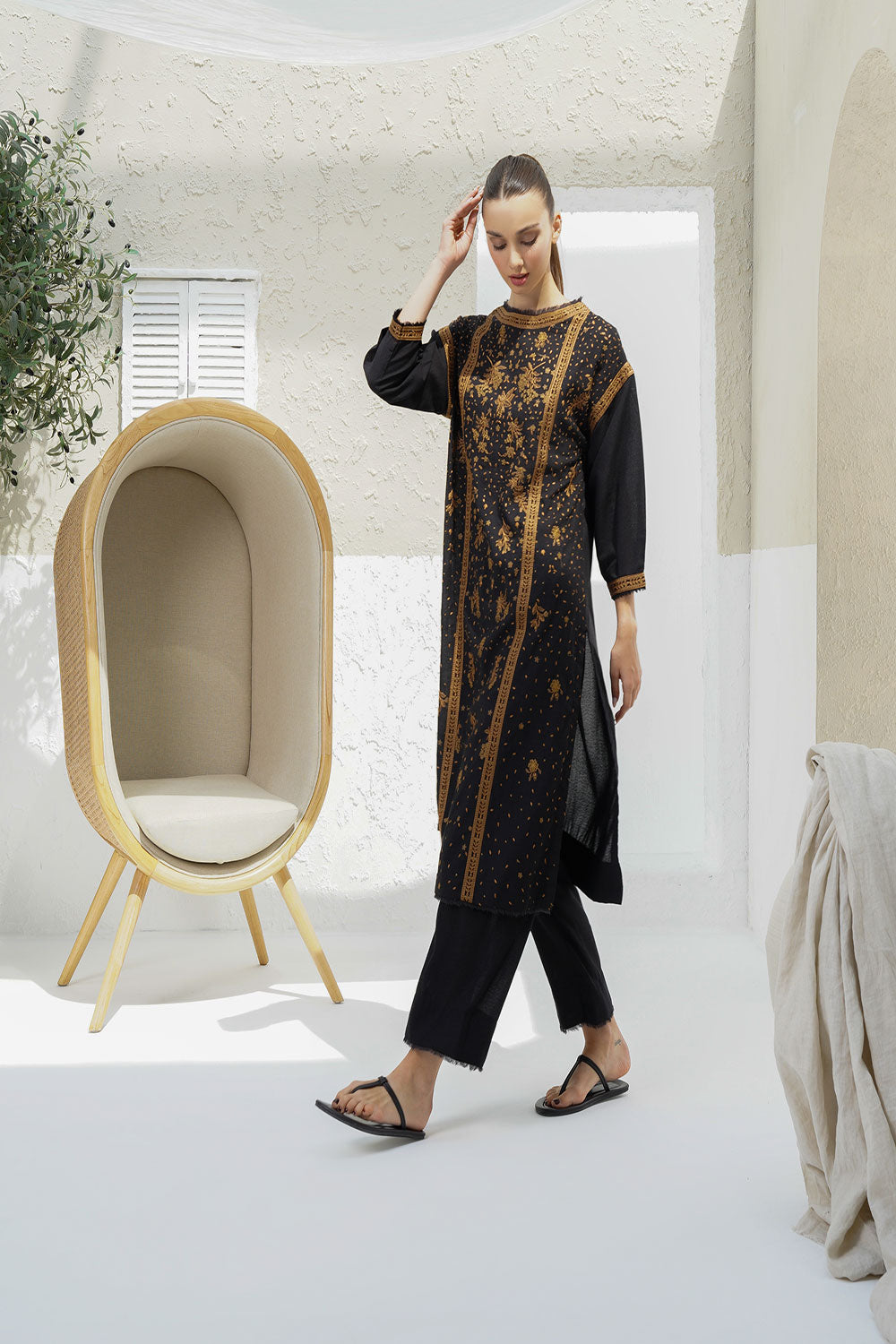 Design 11 - Winter Pret 25 Shirt & Trouser