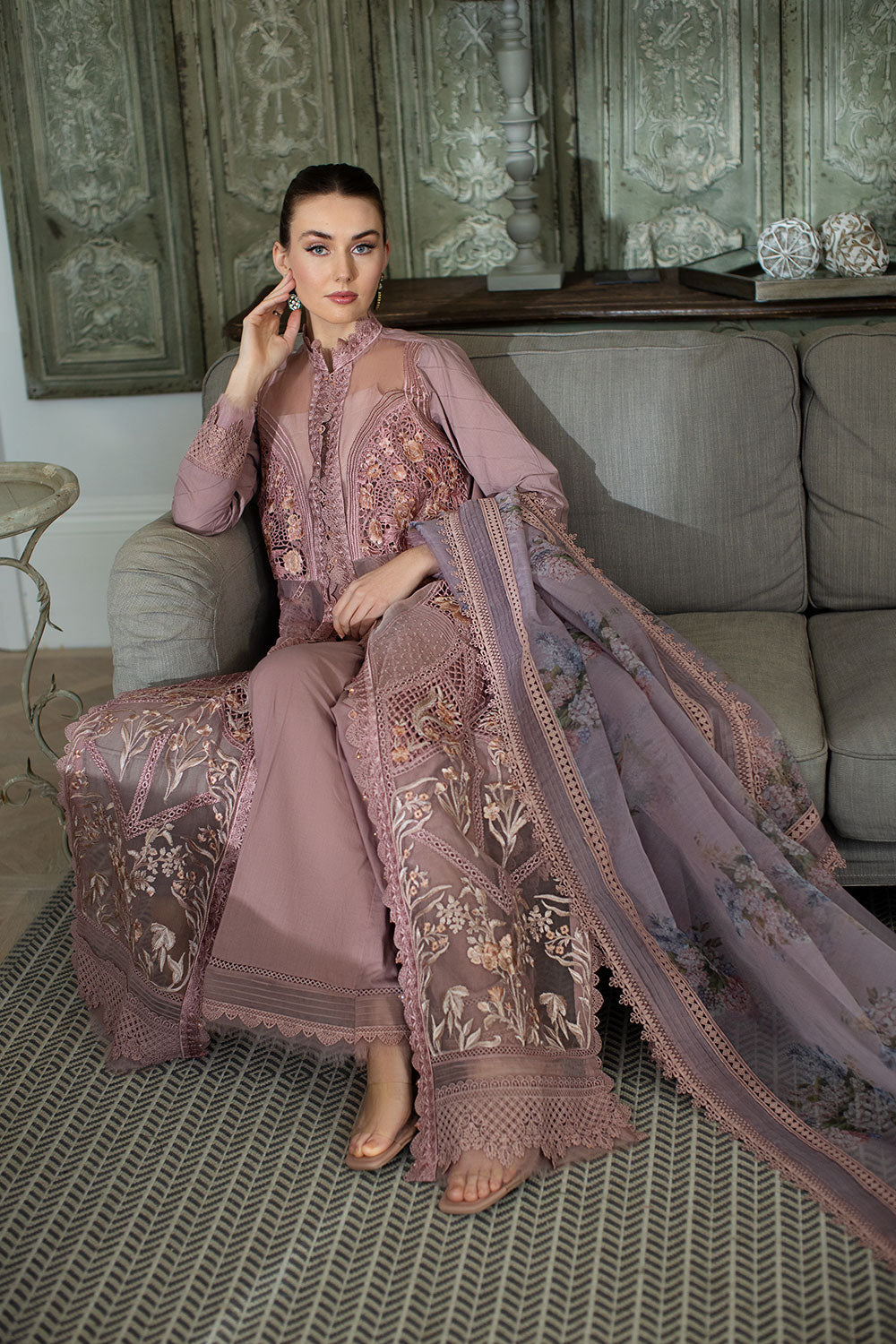 Design 10B Luxury Lawn 2024 Unstitched