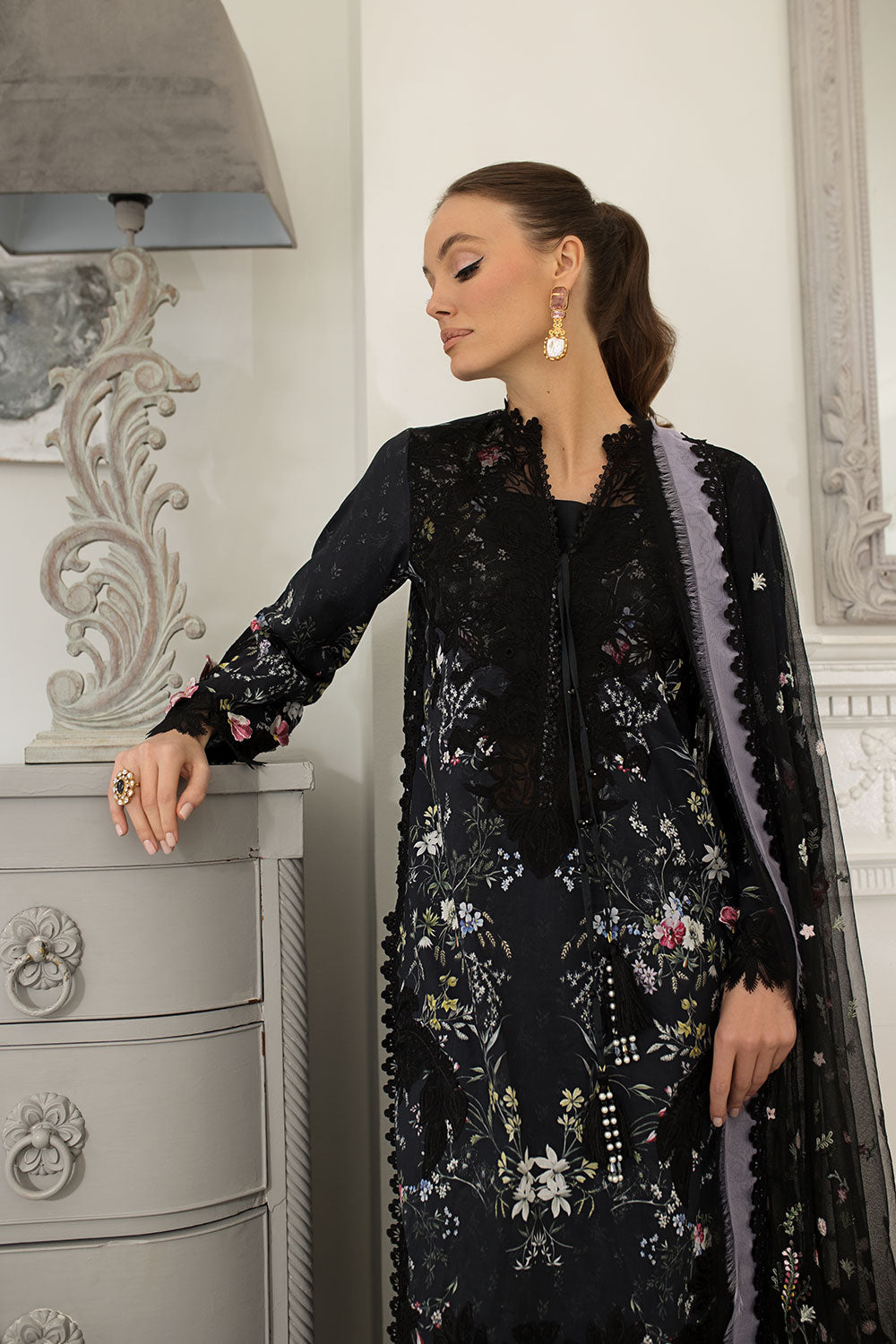 Design 15A Luxury Lawn 2024 Unstitched